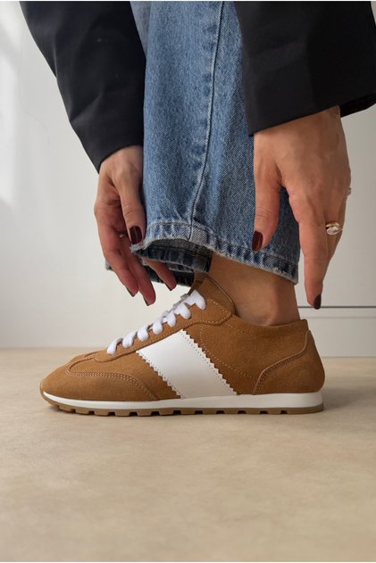 Women's Sports Shoes Camel Suede