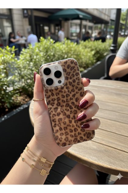 iPhone 16 Pro Uyumlu Leopar Desenli Kılıf Darbe Emici İnce Tasarım Silikon Telefon Kılıfı