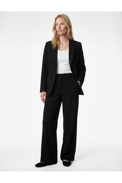 Wide Collar Crepe Blazer Jacket with Buttoned Pockets