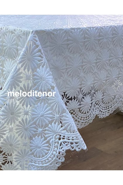Transparent Coating Lace Appearance Daisy Motif Silicone Pvc Tarpaulin Tablecloth Erasable