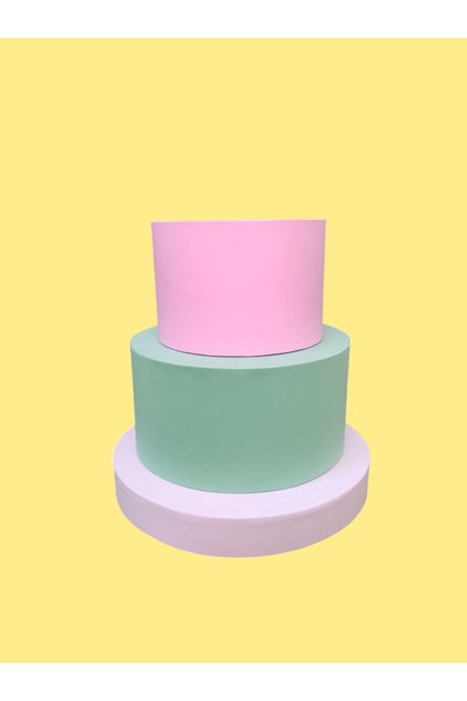 MAKET PASTA 2 KATLI YUKSEKLIK 23 CM GENİŞLİK 25 CM GELMEKTEDIR TAMAMI KAPLANMISTIR