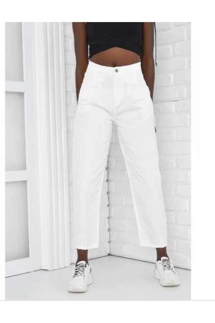 New Season White Black Boyfriend Jeans
