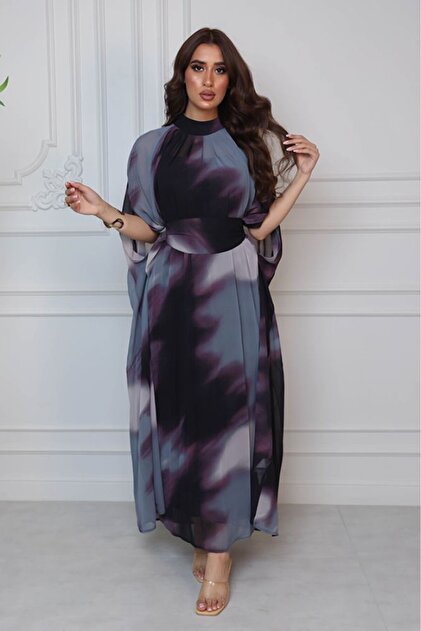 Chiffon dress with a wavy pattern
