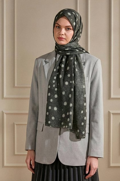 Bambi Fawn Patterned Cotton Viscose Shawl – Lightweight and Soft Textured Deer Shawl