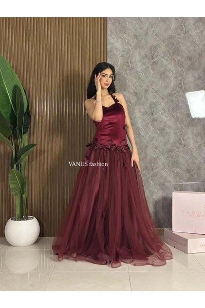 6836-فستان سهرة خمري بقصة حورية وتنورة تول