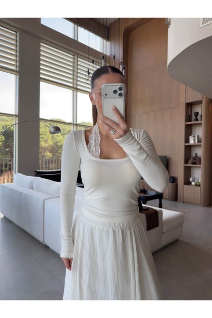 Lace-Up Open-Collar Blouse Ecru