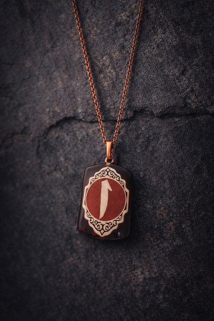 Men's and Women's Red Black Natural Stone Amulet Copper Necklace – Protective Elif Talisman Medallion