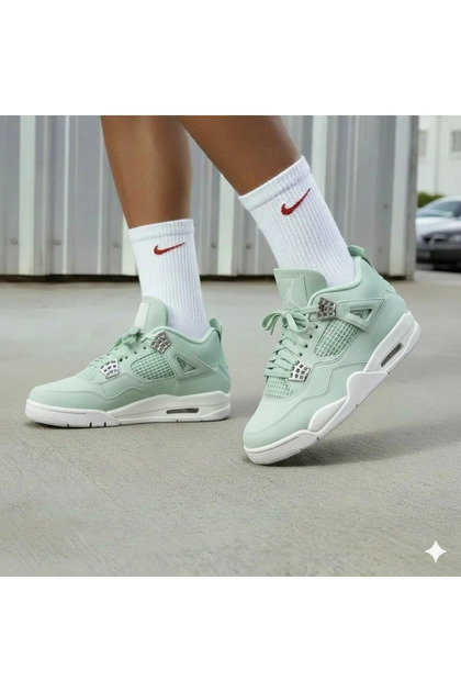 Nike Air Jordan 4 Retro Kadın Spor Ayakkabısı - Fiyatı, Yorumları