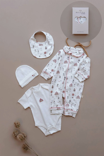 Circus Series 4-Piece Newborn Set (0-3 Months)