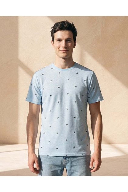 Men Blue All Over Print Crew Neck T Shirt