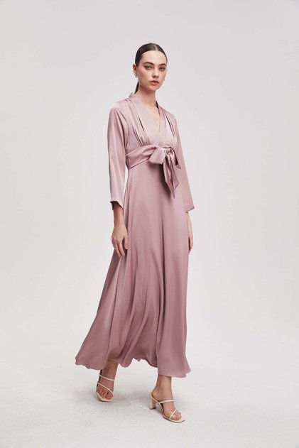 Long-sleeve maxi dress with waist tie