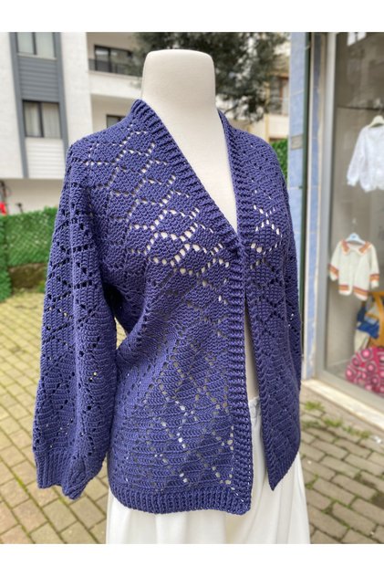 Diamond Patterned Hexagon Cardigan