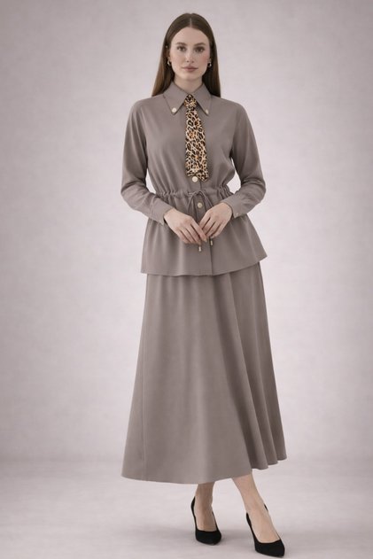 طقم من قطعتين مع وشاح N7193 مينك