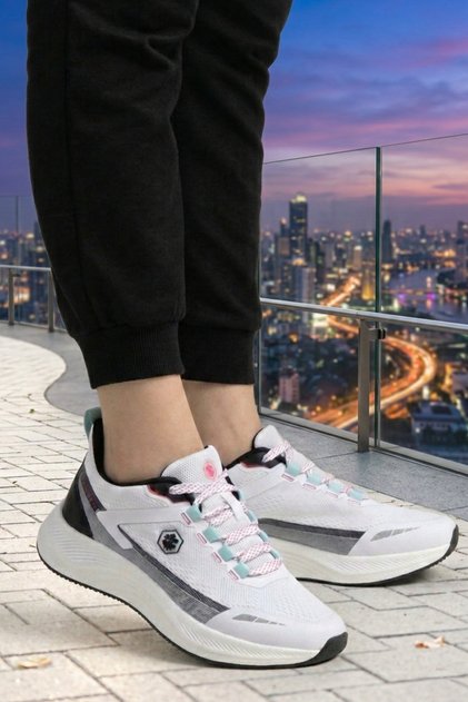 A7663 White Women's Casual Sneakers