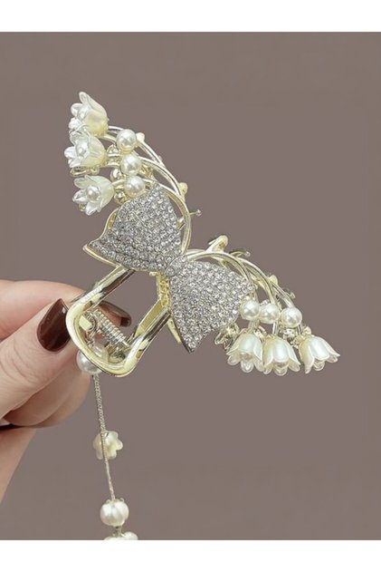 Stylish Design Gold Buckle with Metal Stones and White Tulip Flowers
