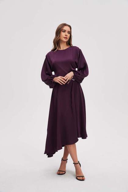 Long-sleeve plain midi dress