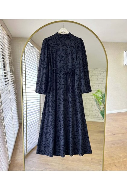 Women's Hijab Long Dress Flock Printed Lace Detailed Lined Stylish Event and Special Occasion Evening Dress