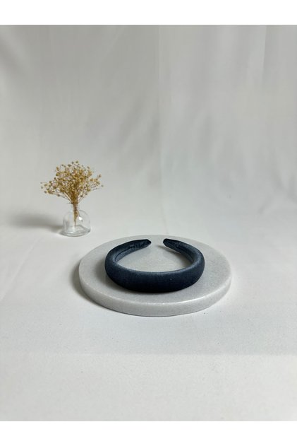 Anthracite Thin Curved K Velvet Crown Hairband