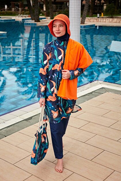 Patterned full coverage hijab swimsuit r2401