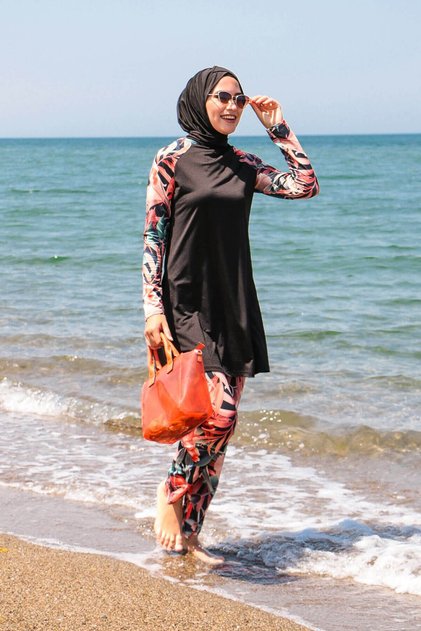 4-Piece Floral Patterned Fully Covered Hijab Swimsuit with Rope Tie 1945