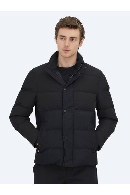 Black Regular Fit Hooded Casual Woven Coat