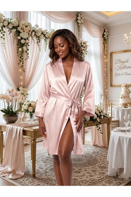 Nuitamore Satin Dressing Gown.