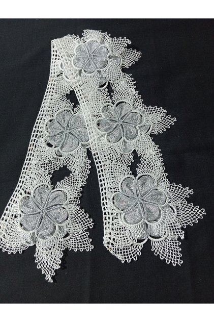 Needlepointed Towel Edge