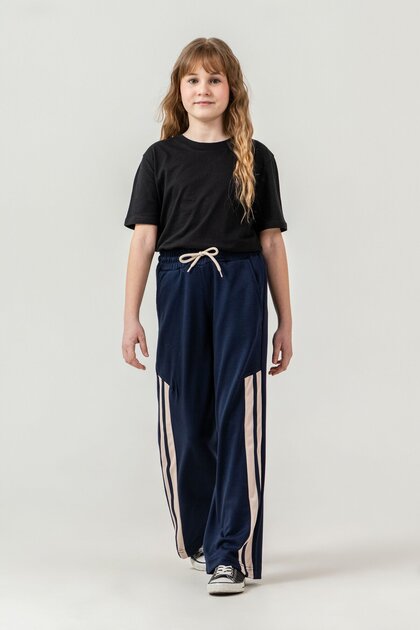 Right Left Knee Length Paneled Piped Girls' Sweatpants