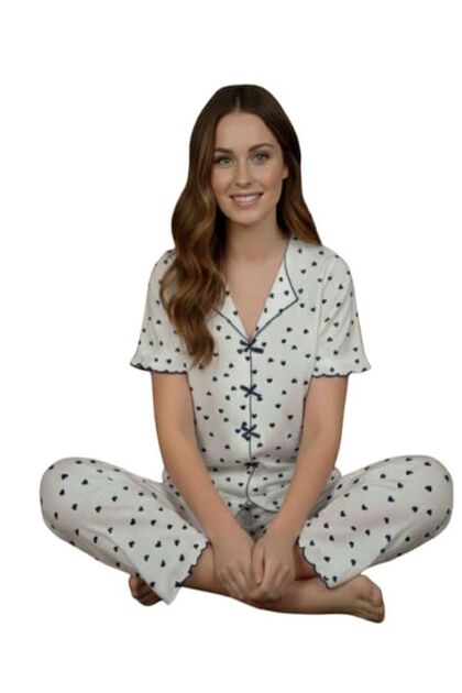 Women's Alaçatı Fabric White Heart Patterned Summer Short Sleeve Pajama Set