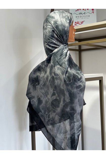 Patterned Bamboo Shawl