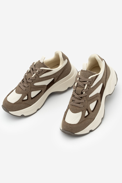 Kadın Sneaker Yüksek Kalın Taban Çok Parçalı Bağcıklı Spor Ayakkabı Vader Vizon Süet