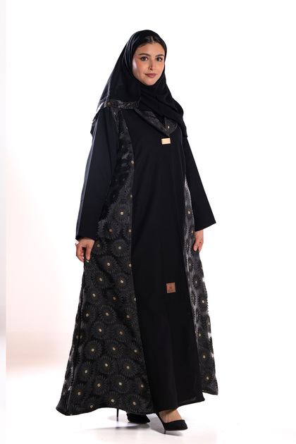 Fawz abaya with organza fabric embroidered on the sides