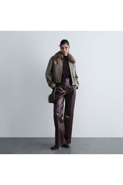 Women's Brown Shirt Collar Piece Short Leather Jacket