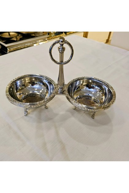 Classic Standing Stainless Steel 2-Piece Snack Bowl Silver