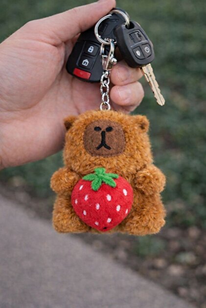 ZİVENTA Kapibara Plush Green Sulfate Cute Keychain Red Strawberry