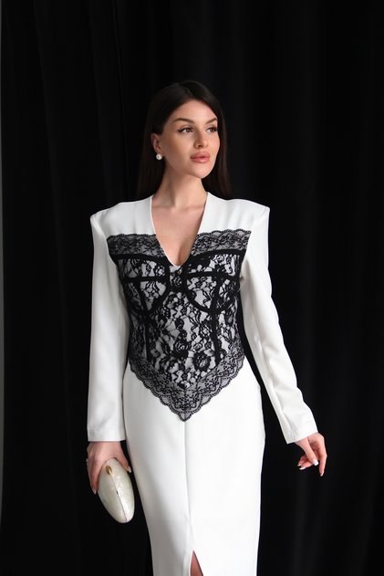 Lace Detailed Padded Slit Design Premium Midi Dress