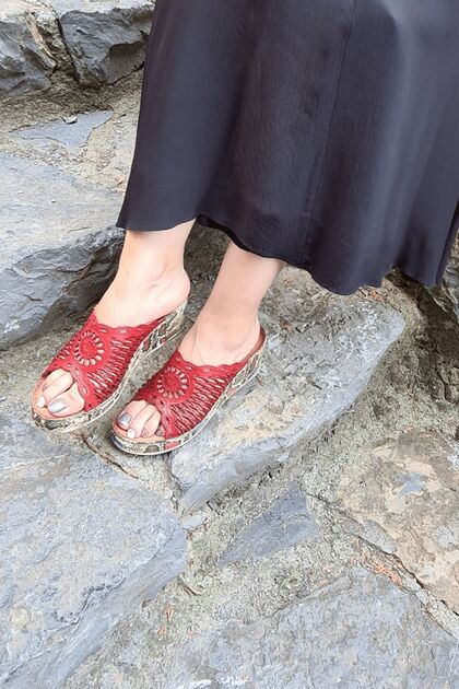 Cherry Red Print Cut Genuine Leather Slippers - Model: cheebboy