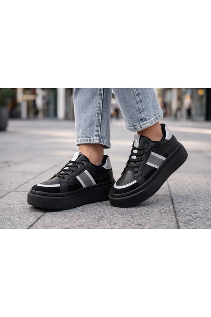 Women's Trend Thick Sole Sneakers Daily Sports Shoes Lace-Up Orthopedic Comfortable Sole