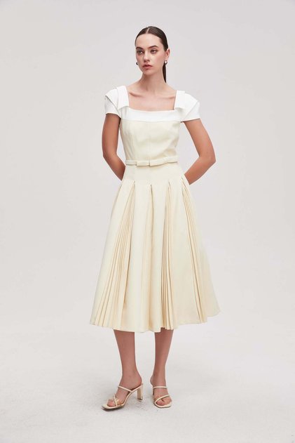 High-waist plain short-sleeve midi dress