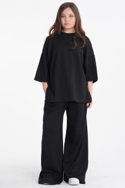 Girl's Colorful Oysho Fabric Relaxed Fit Home Set – Oversized T-Shirt and Wide-Leg Pants Set |
