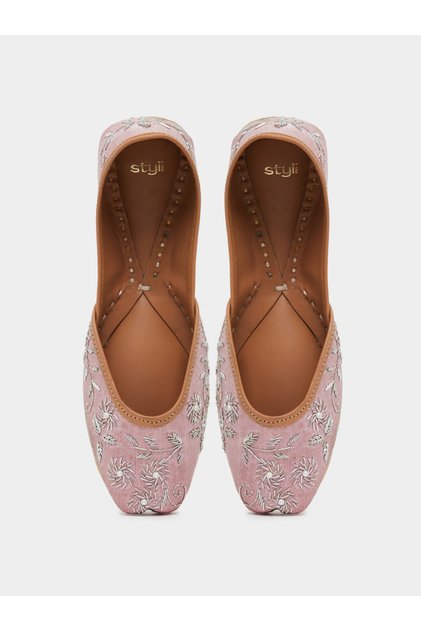 Pink Embroidered Jutti Flats