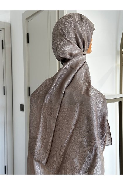 Italian Jacquard Shawl