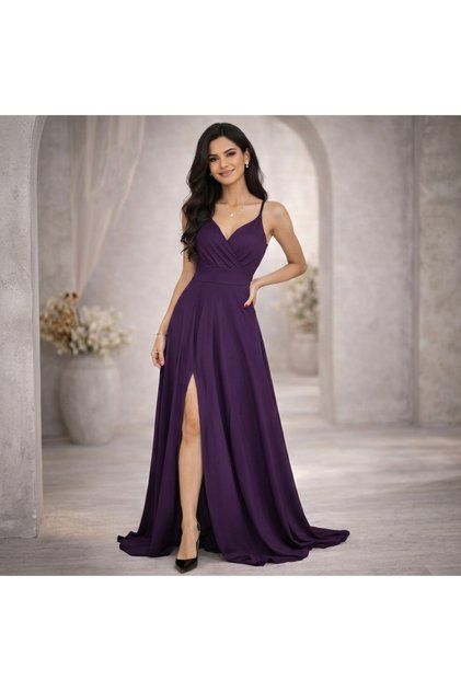 فستان سهرة الراقي بفتحة جانبية من style – عنوان الأنوثة الطاغية