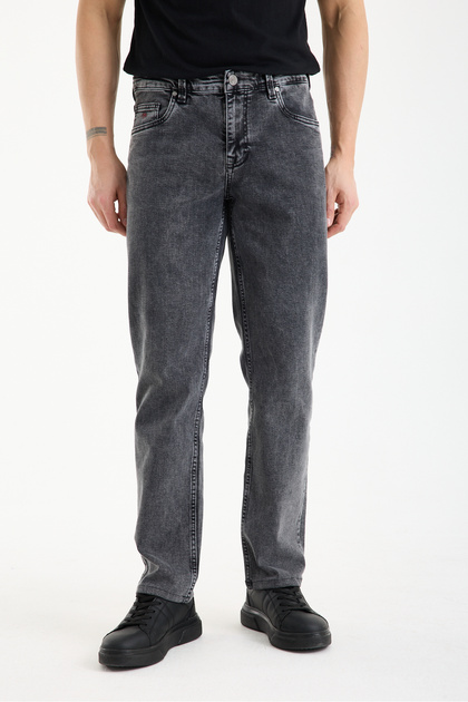 Pantaloni din denim cu croială normală, gri deschis, spălați la gheață material elastic