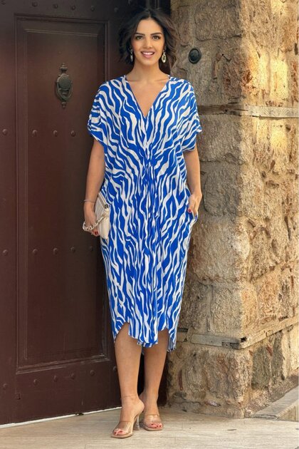 V138 White Blue Striped Bat Sleeve Dress