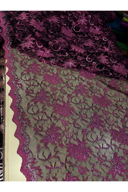 Si̇mli̇ Da Lace Umaş