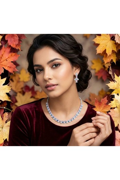 Classic Necklace