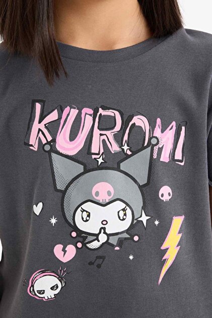 トップス Kurumi Defacto Kuromi Cropped Fit Bisiklet Yaka Ribana Kısa Kollu Tişört