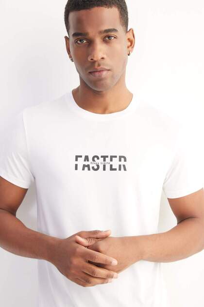 Stretch Fabric Slim Fit Narrow Cut Crew Neck Printed Sportsman Short Sleeve T-Shirt D7811Ax25Sp