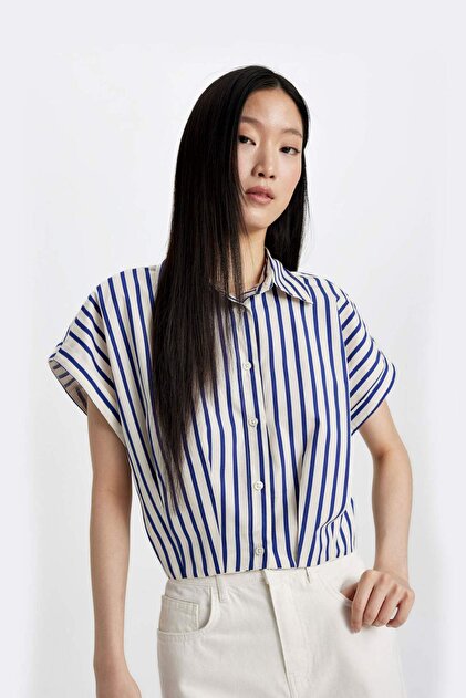 Crop Striped Short Sleeve Poplin Shirt C8748AX24SM
